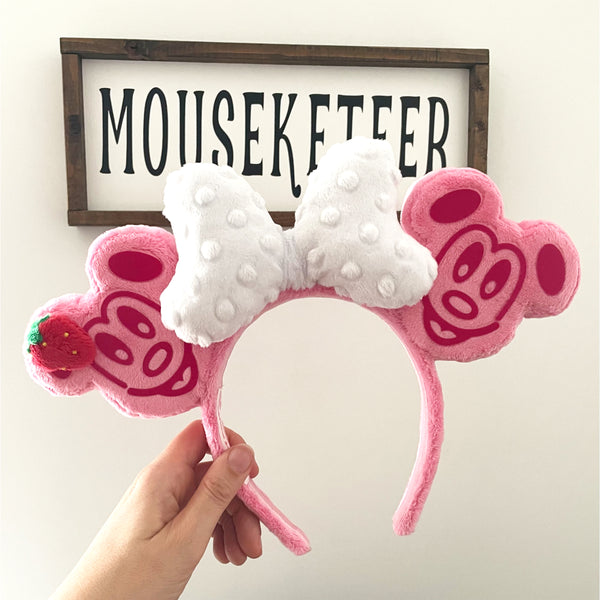 Mickey Waffle Mouse Ears - Strawberries and Cream