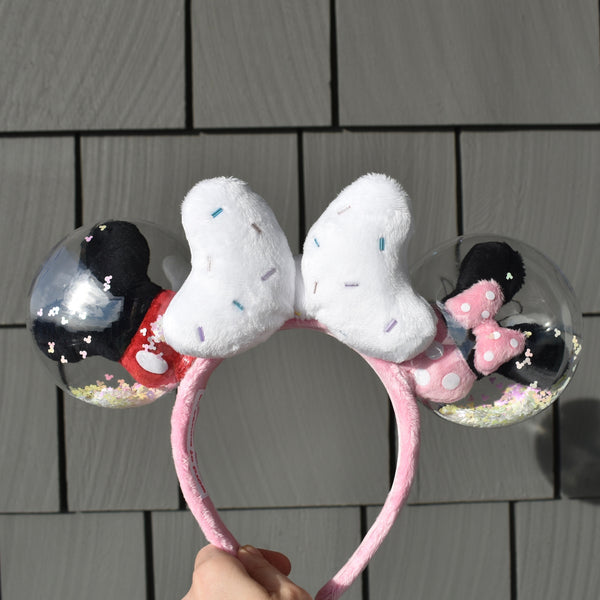 Valentine Balloon Ears